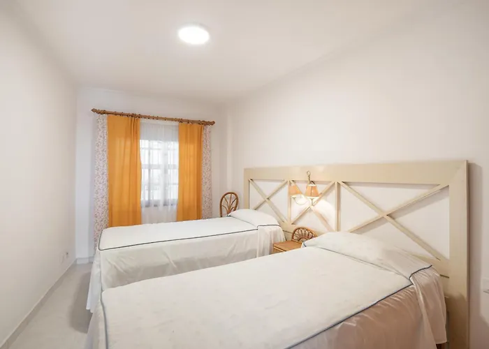 דירה Playa Delphin 105